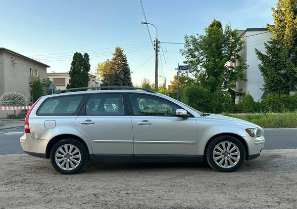 Volvo V50 cena 10900 przebieg: 199000, rok produkcji 2006 z Poznań małe 67